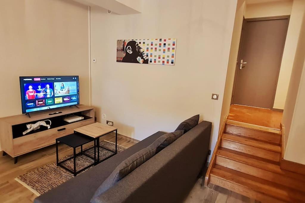 Le 56 Faubourg - Proche Centre - Parking Gratuit Apartment
